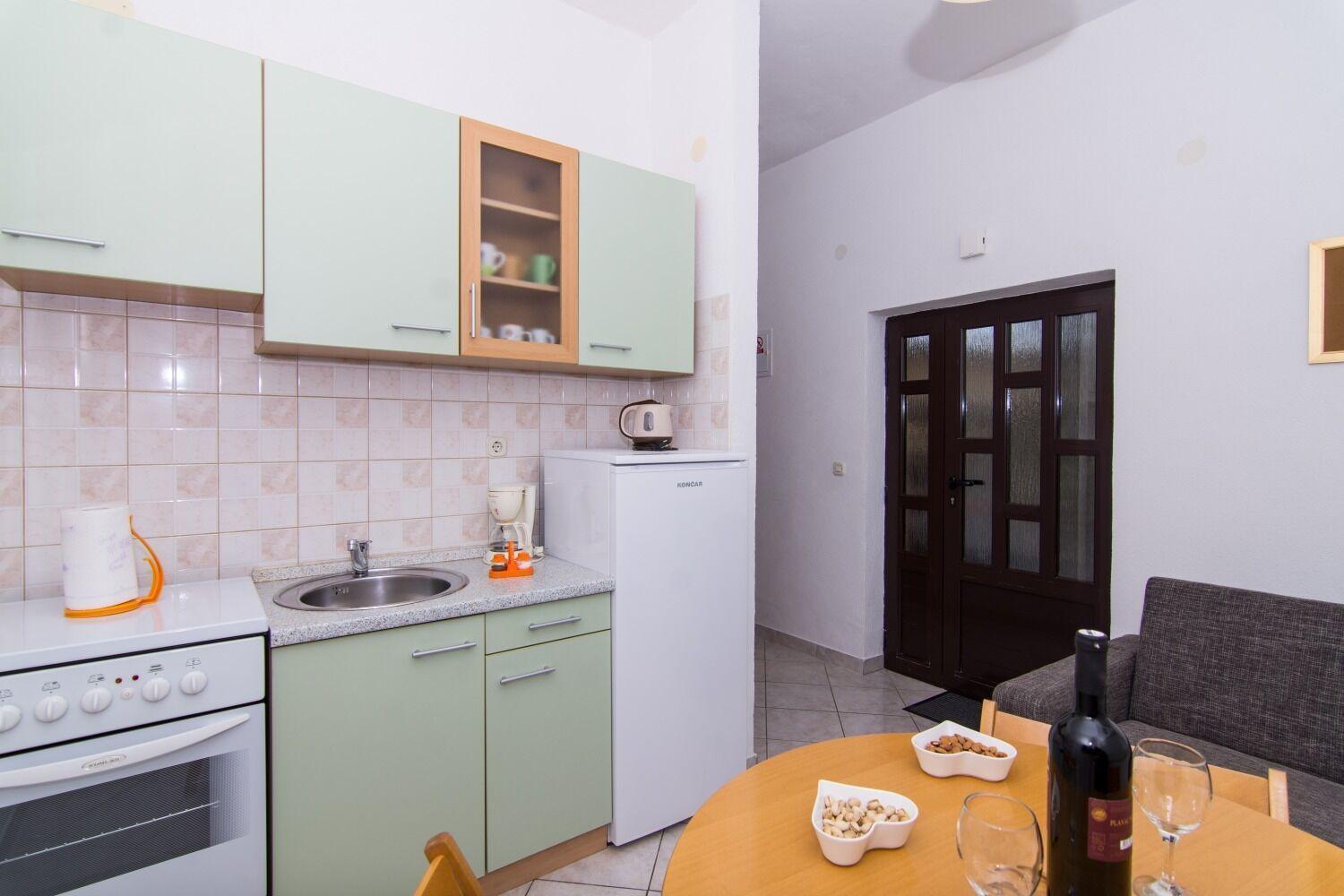 Apartments Ivica - Garden Terrace Слатине Екстер'єр фото